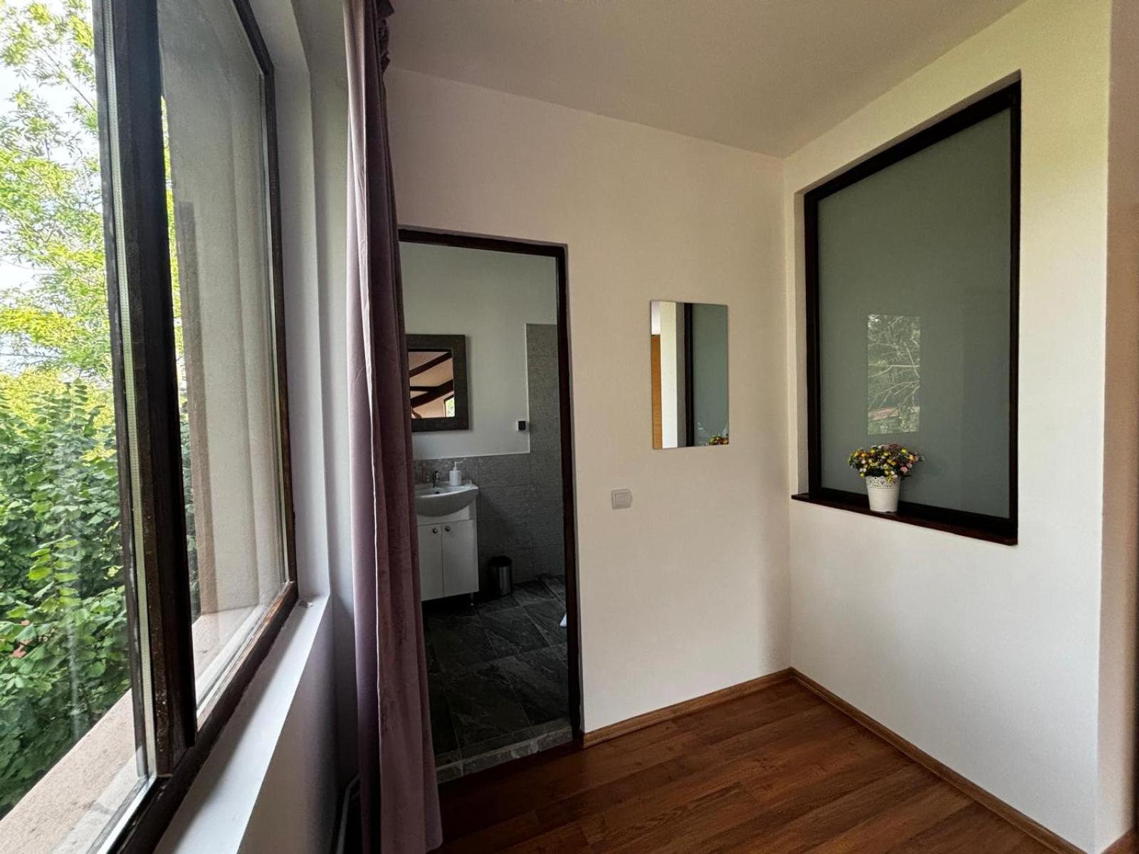 Casa Cu Padure Villa บราซา ภายนอก รูปภาพ